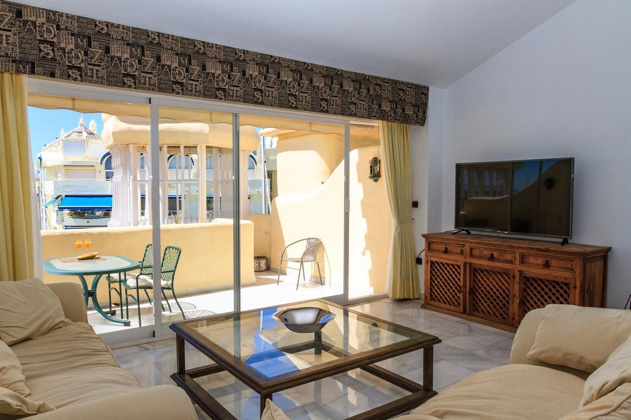 Puerto Marina Apartment Benalmadena Ngoại thất bức ảnh
