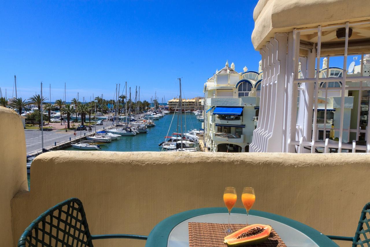 Puerto Marina Apartment Benalmadena Ngoại thất bức ảnh