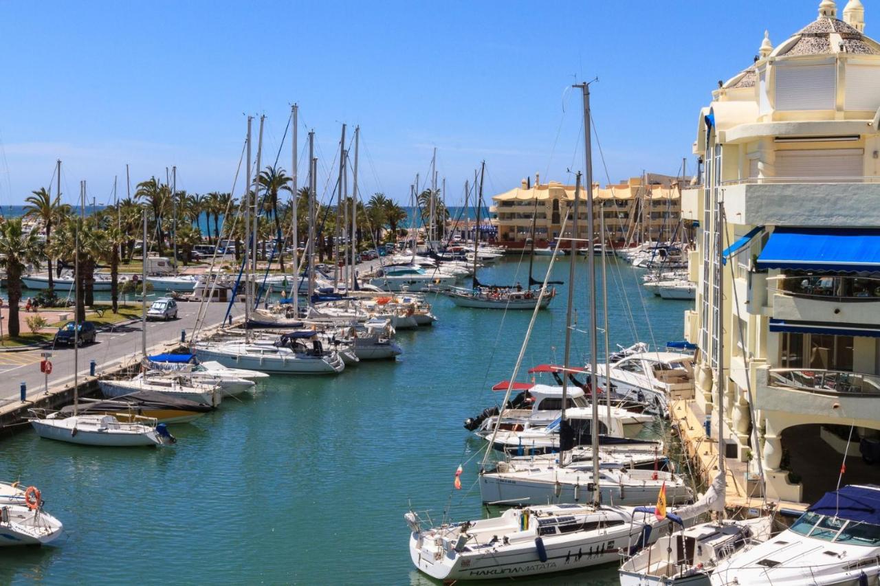 Puerto Marina Apartment Benalmadena Ngoại thất bức ảnh