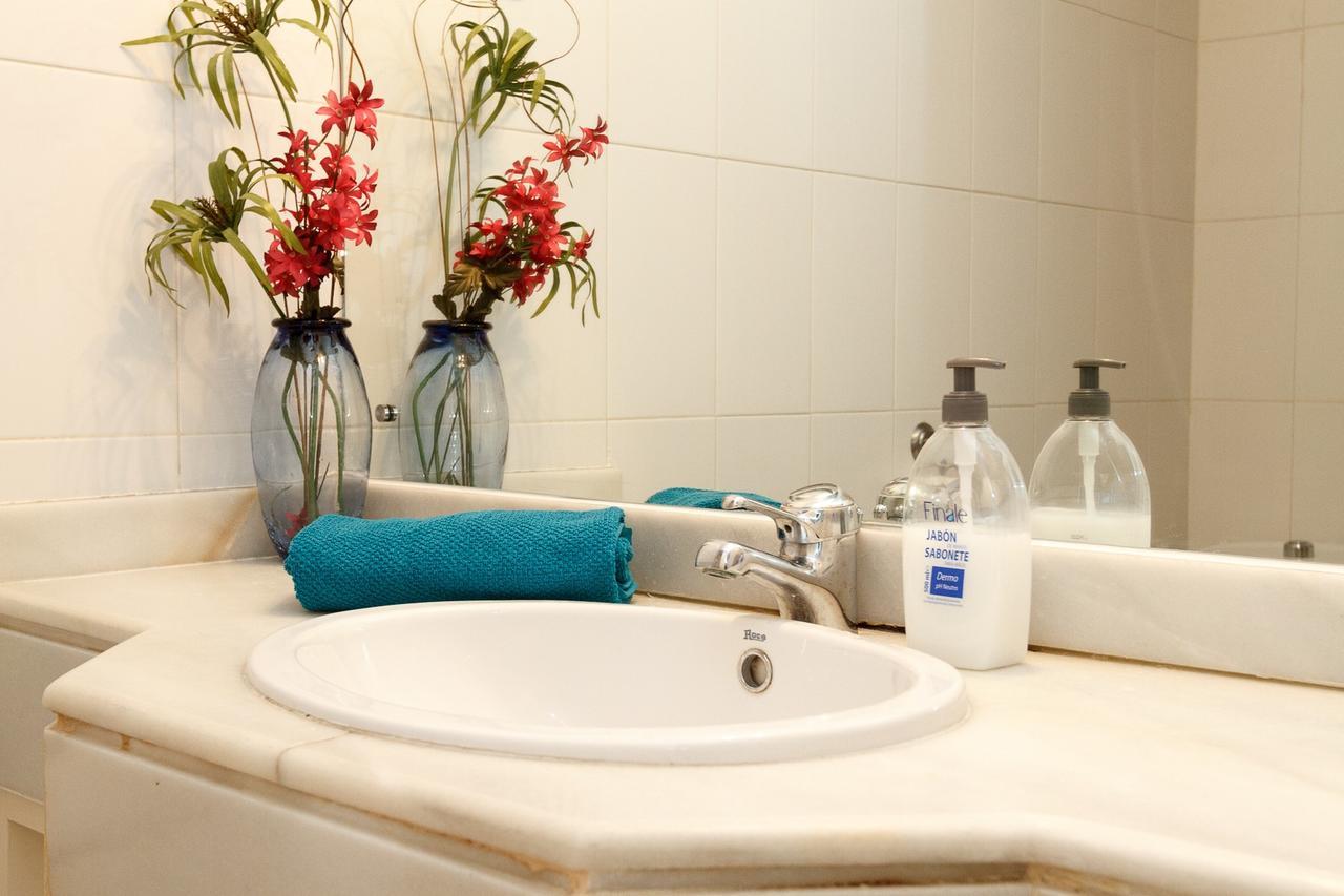 Puerto Marina Apartment Benalmadena Ngoại thất bức ảnh