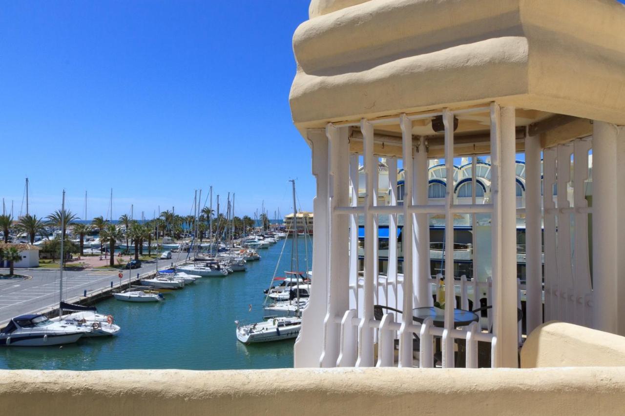 Puerto Marina Apartment Benalmadena Ngoại thất bức ảnh