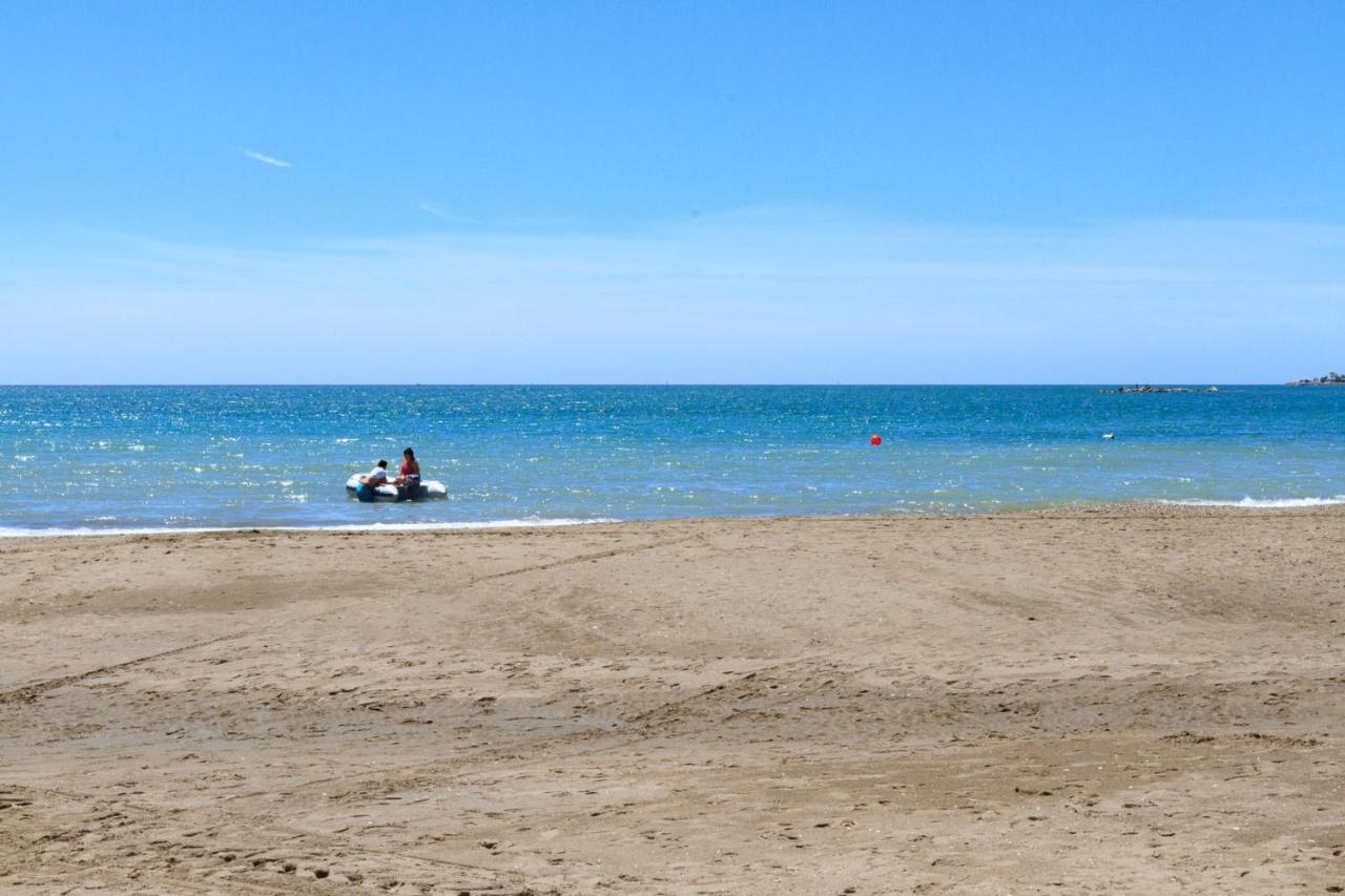 Puerto Marina Apartment Benalmadena Ngoại thất bức ảnh