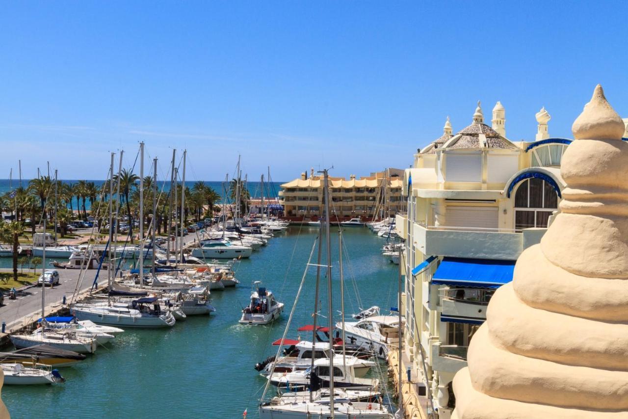 Puerto Marina Apartment Benalmadena Ngoại thất bức ảnh